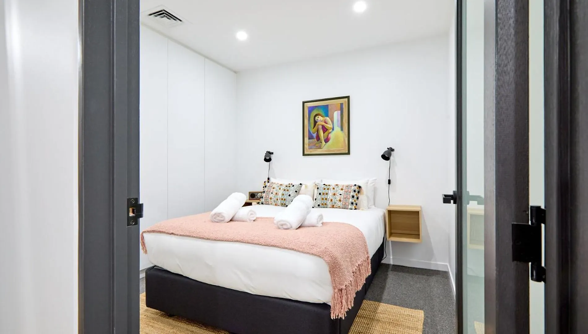 The Jokers Quarters Apartment With Rooftop Terrace Hobart